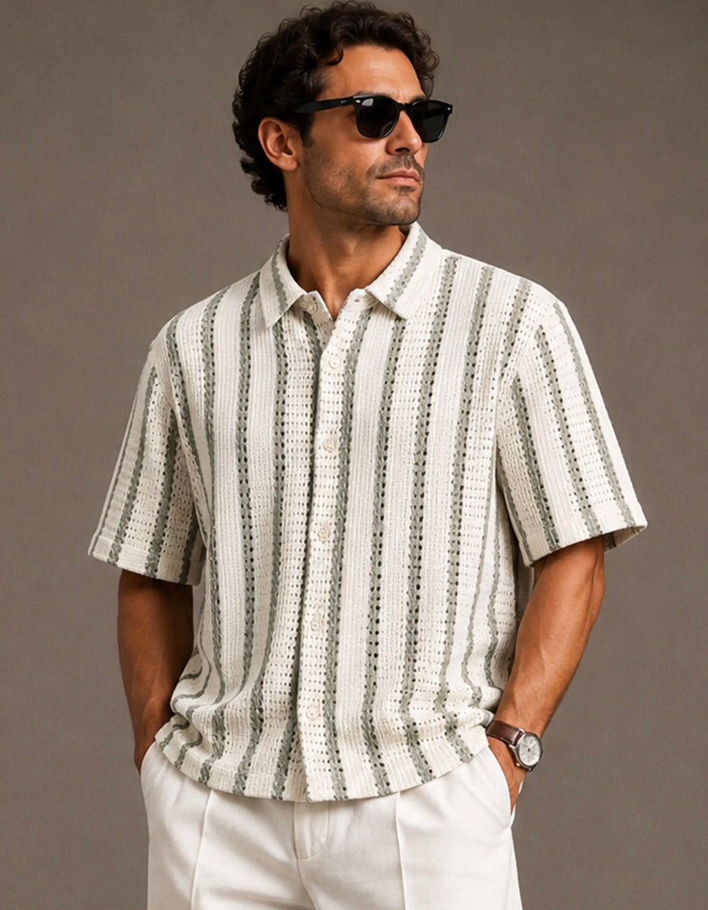 Chemise à manches courtes au crochet